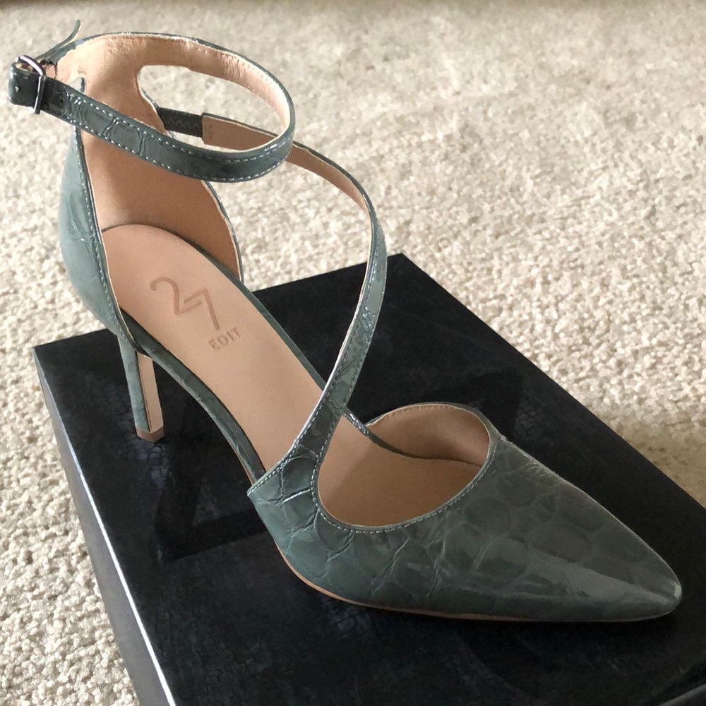 27 Edit heels
